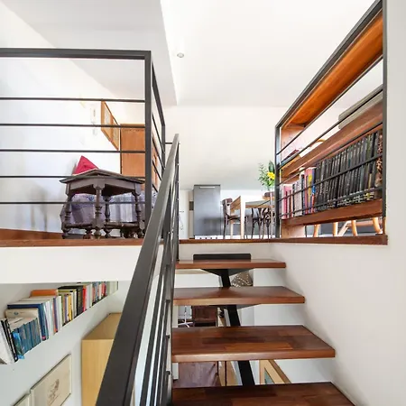 Casa Del Viaggiatore *